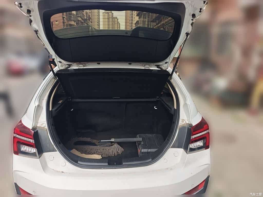 Geely S1, 2019 10