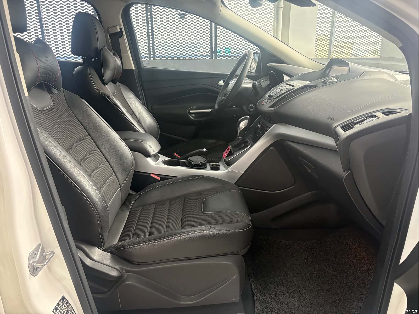Ford Kuga, 2015 все фото