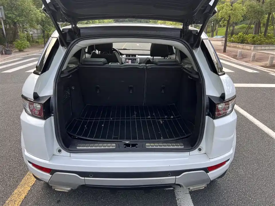 Land Rover Range Rover Aurora