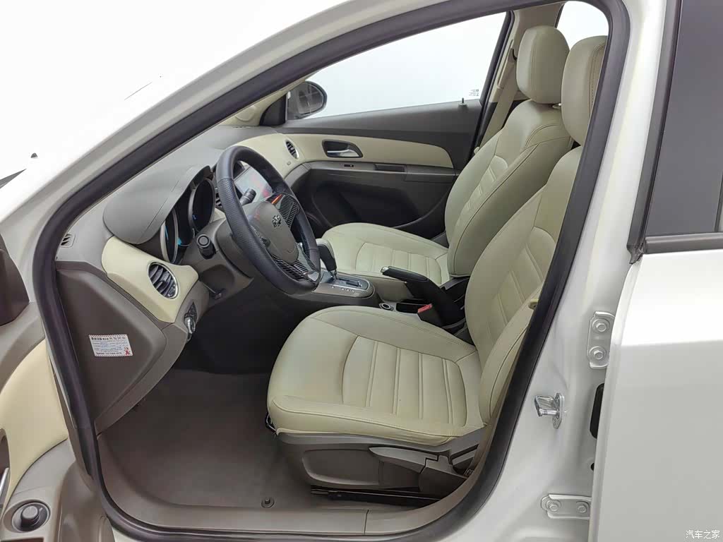 Chevrolet SE, 2015 10