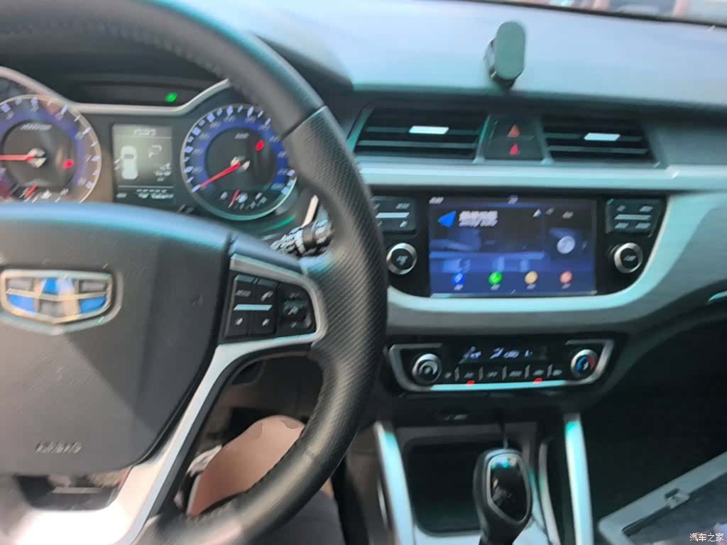 Geely X3, 2018 10