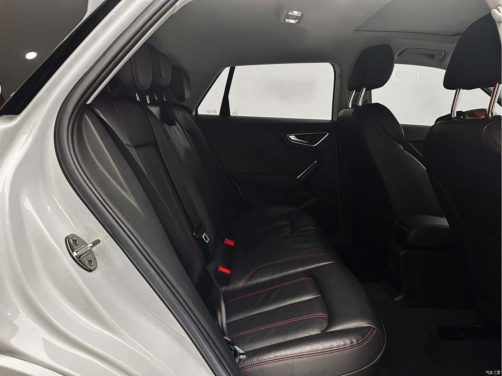 Audi Q2L, 2022 23