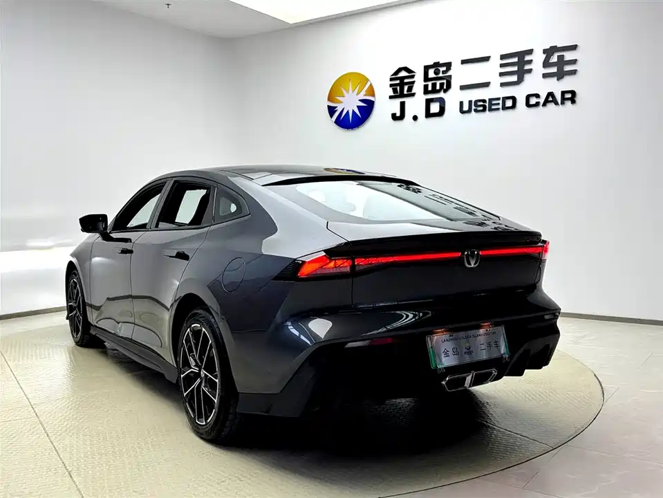 Changan UNI-V Smart iDD