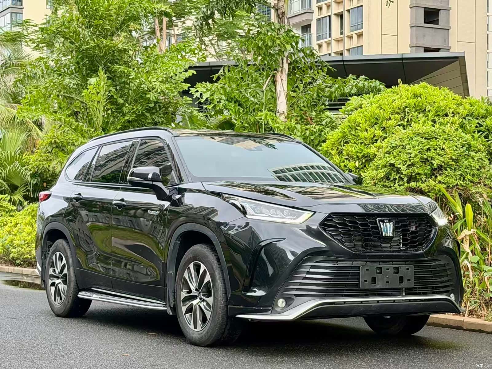 Toyota Crown, 2023 3