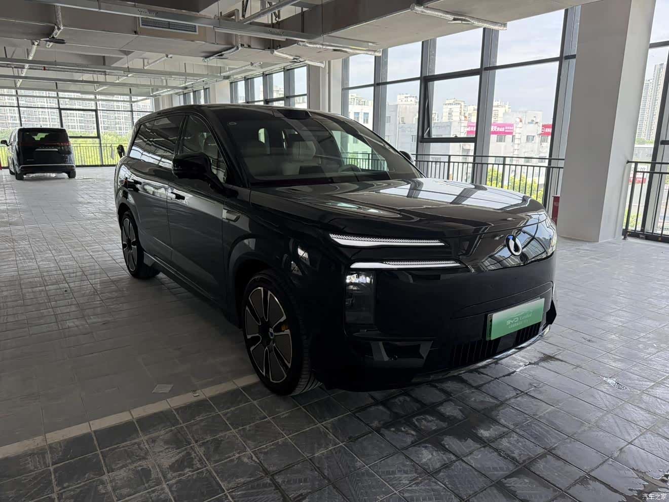 Denza N8, 2025 3