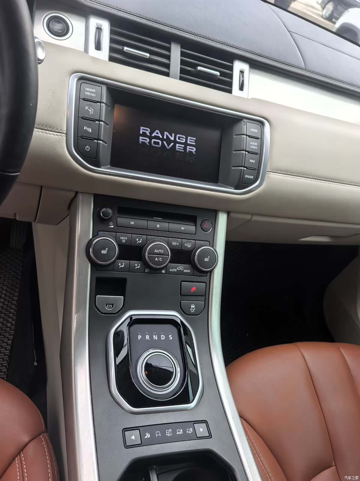 Land Rover Range Rover, 2012 8