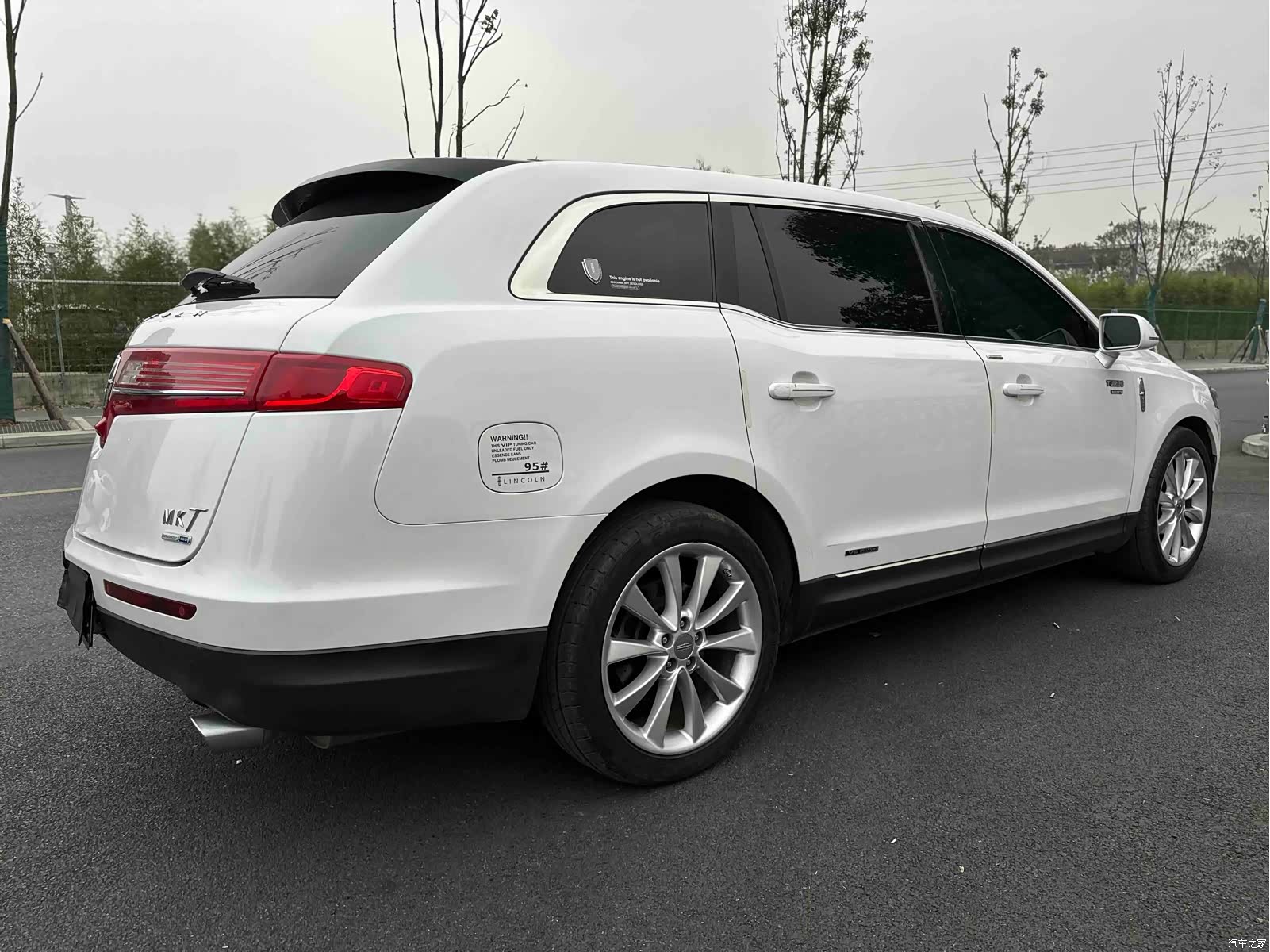 Lincoln MKT, 2012 все фото