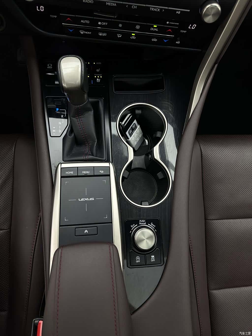 Lexus RX, 2022 13