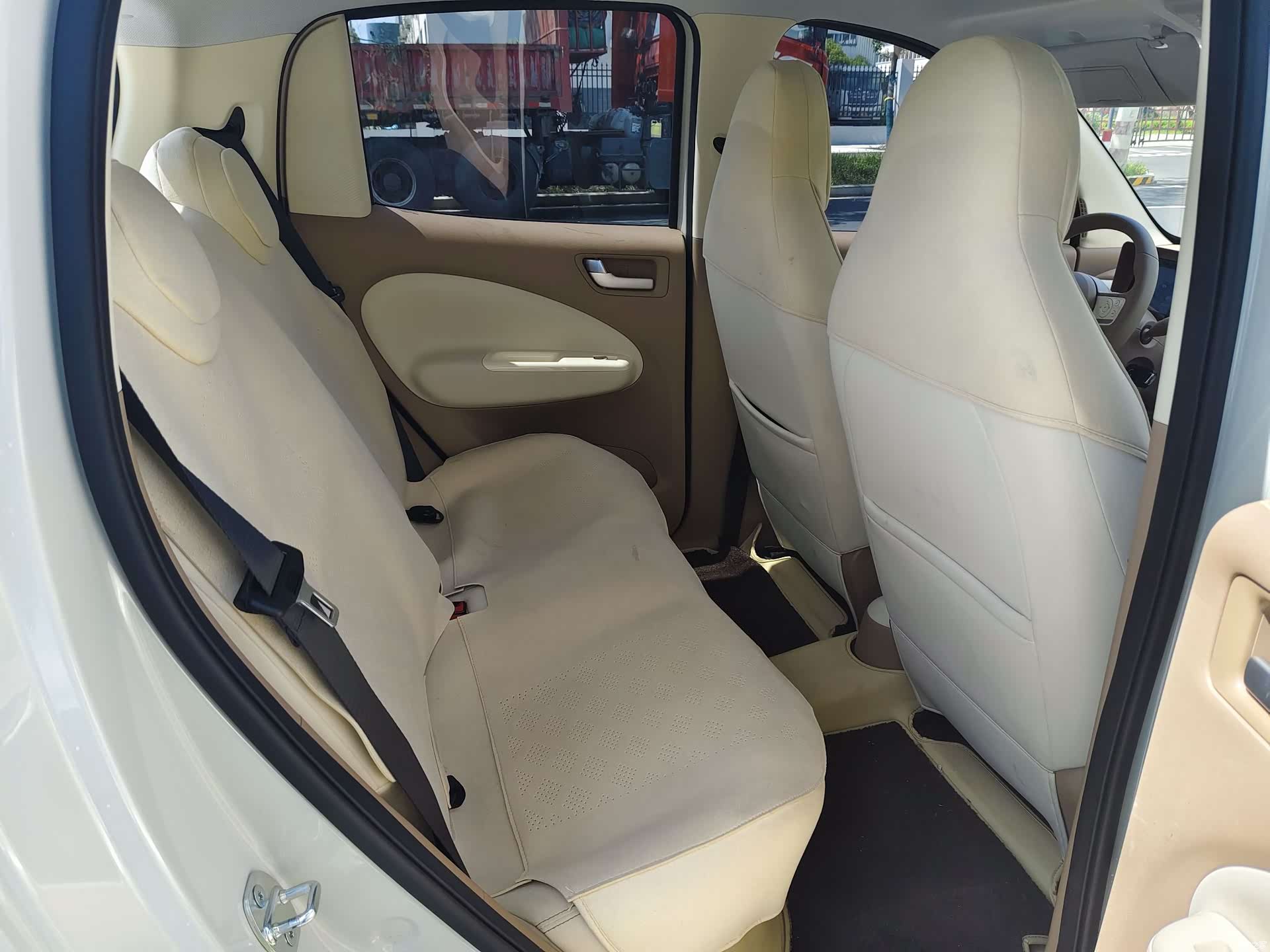 Wuling MINIEV, 2025 11
