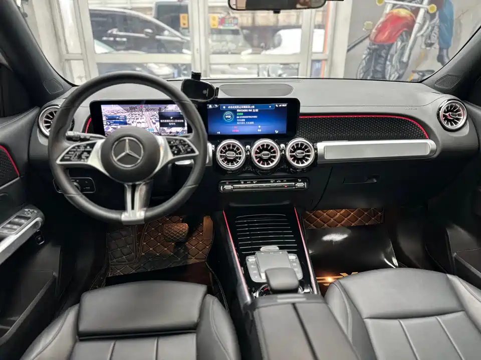 Mercedes-Benz GLB