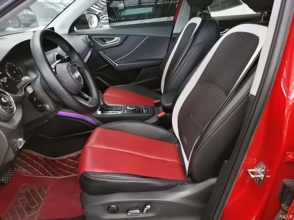 Audi Q2L, 2020 15