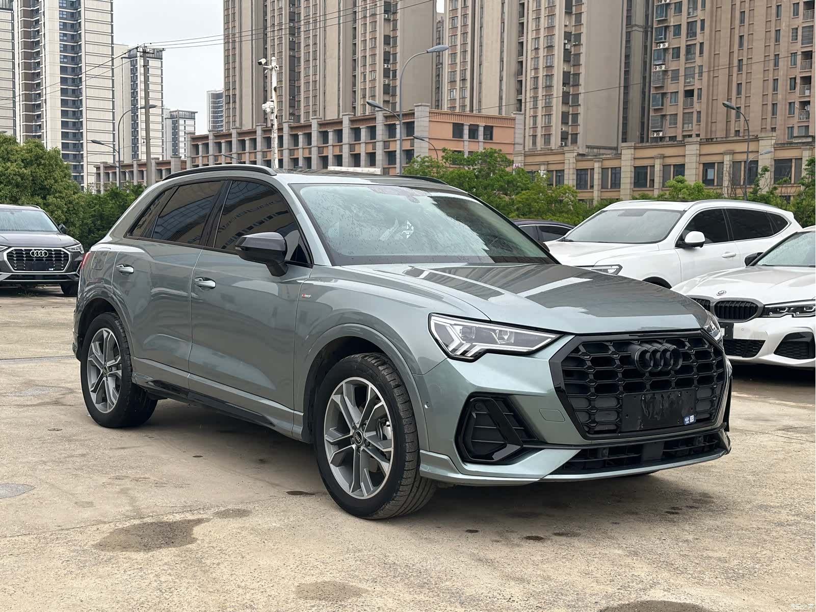 Audi Q3, 2023 3
