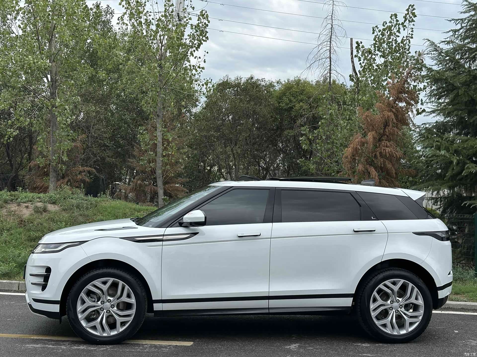 Land Rover Range Rover, 2023 15