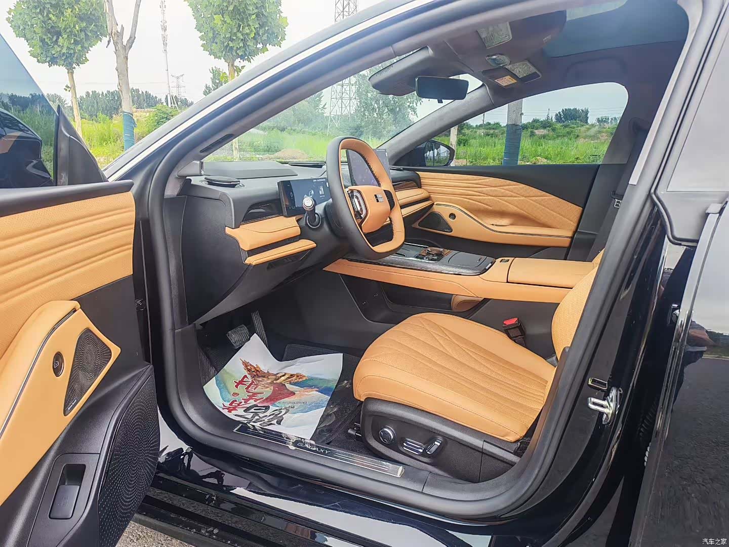 Geely 8, 2025 9