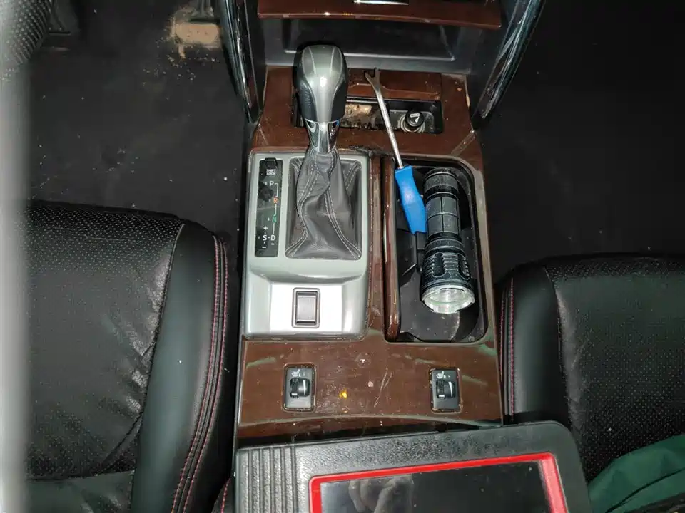 Toyota Reiz Toyota Reiz