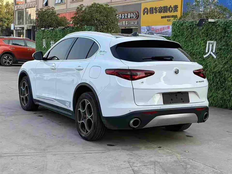 Alfa Romeo Stelvio