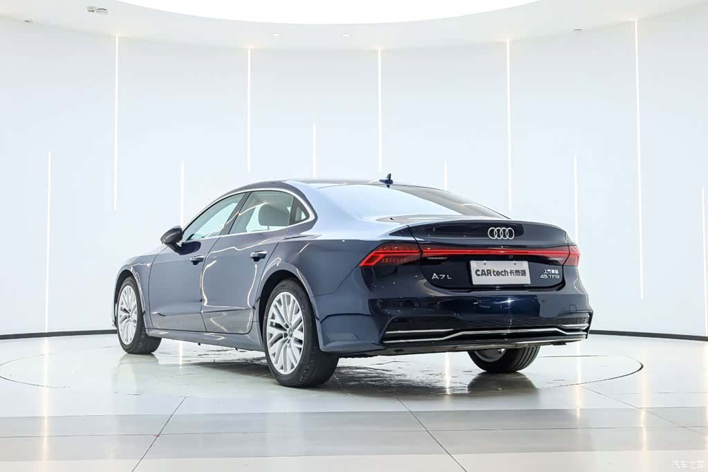 Audi A7L, 2024 7