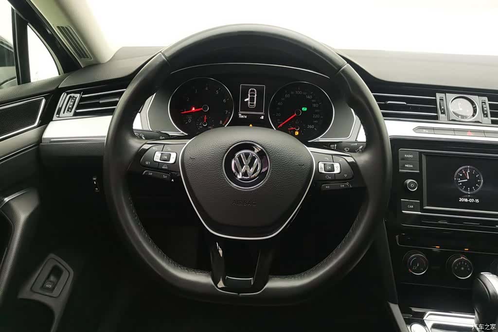 Volkswagen Magotan, 2018 15