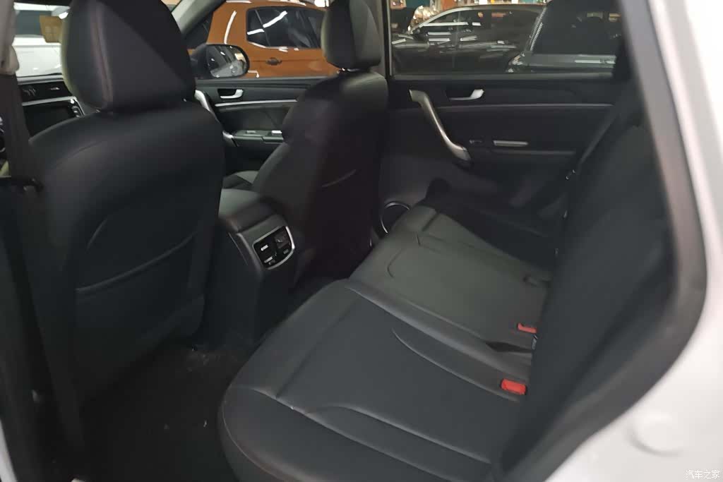 Haval M6, 2020 11