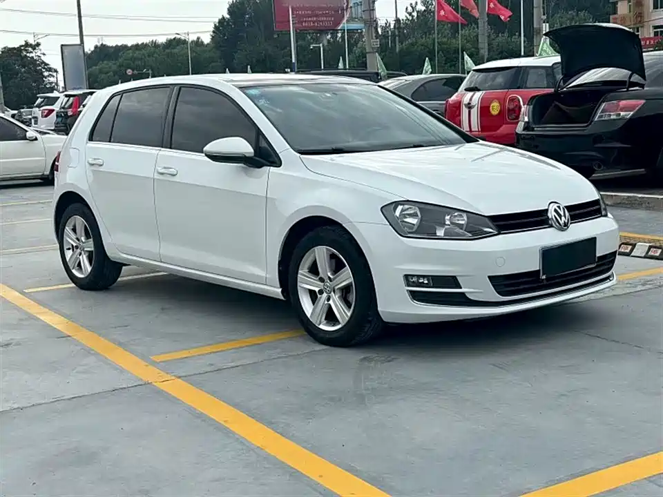 Volkswagen golf