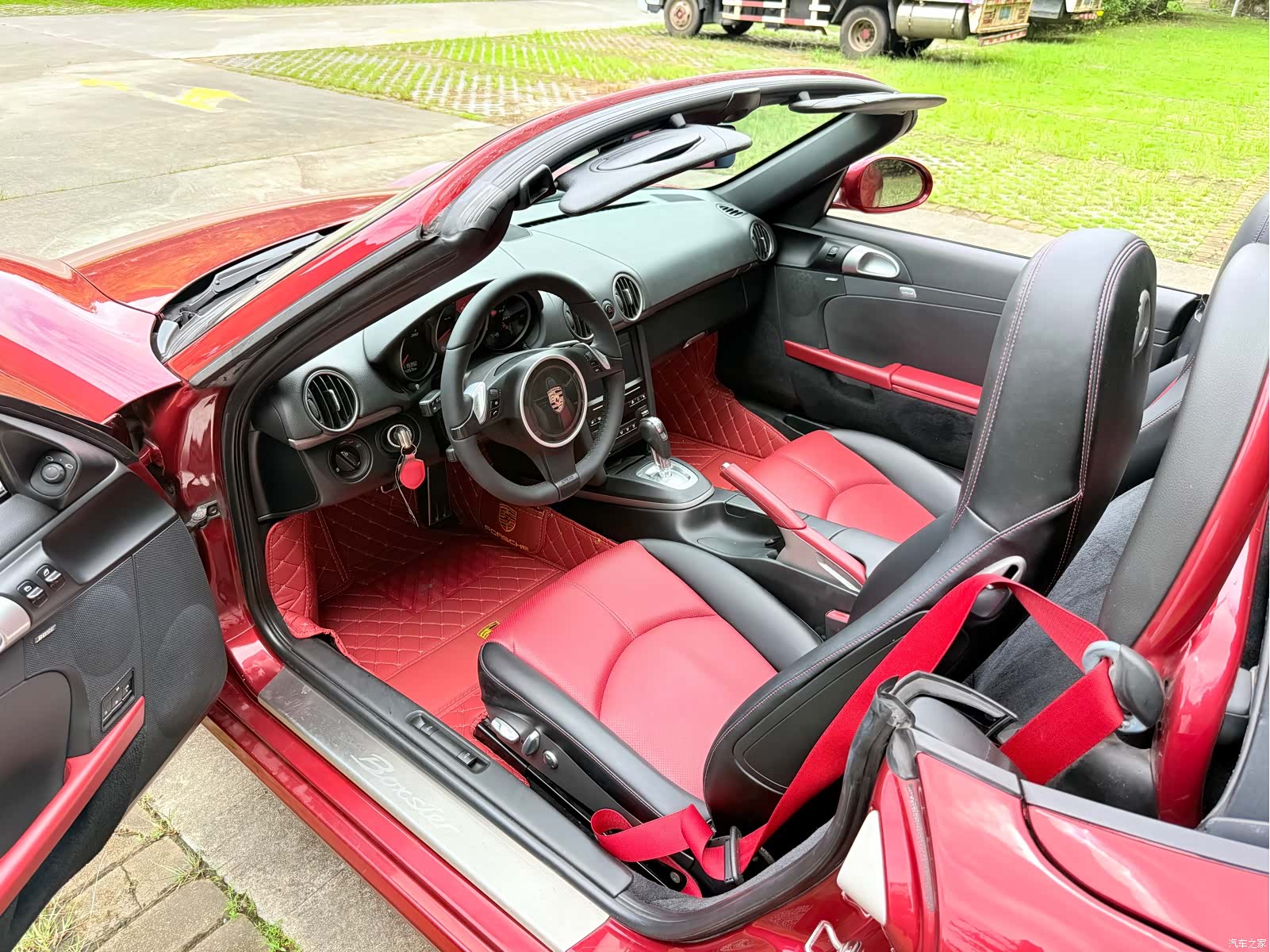 Porsche Boxster, 2011 12
