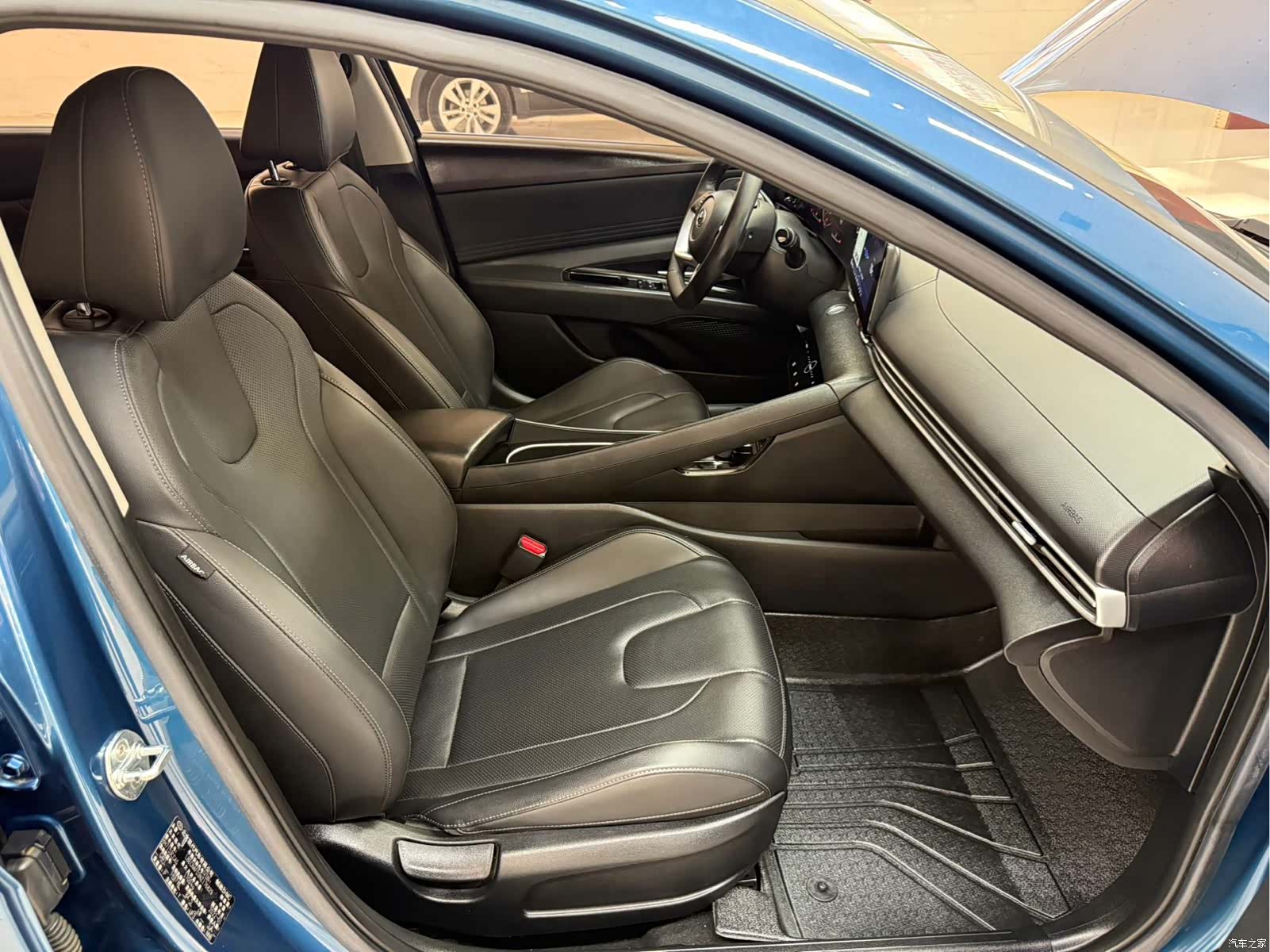 Hyundai Elantra, 2022 21