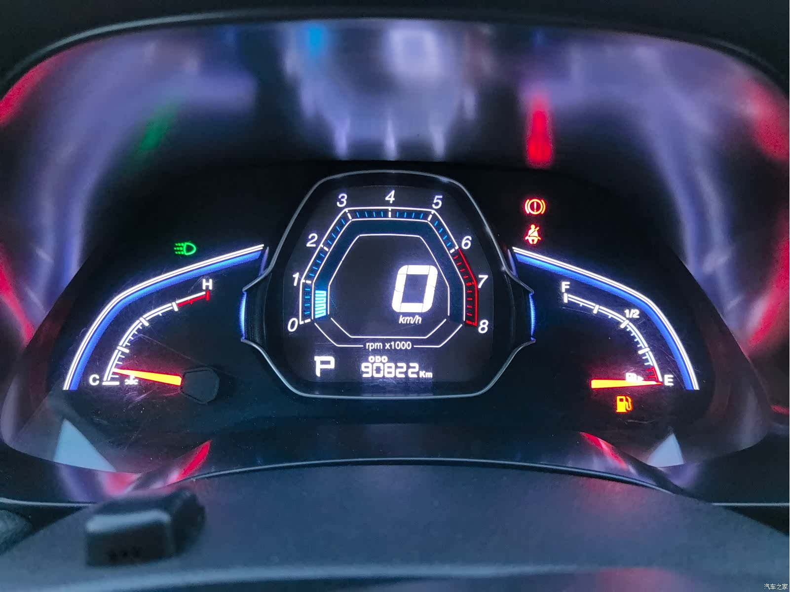 DongFeng U5, 2018 16