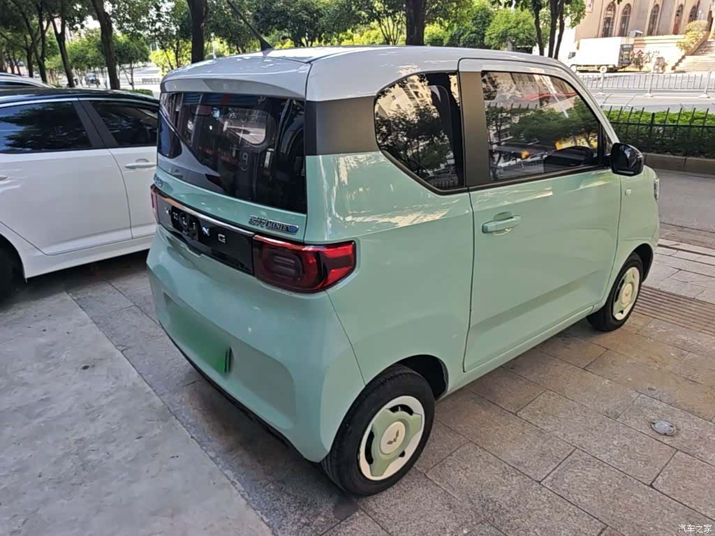 Wuling MINIEV, 2021 7