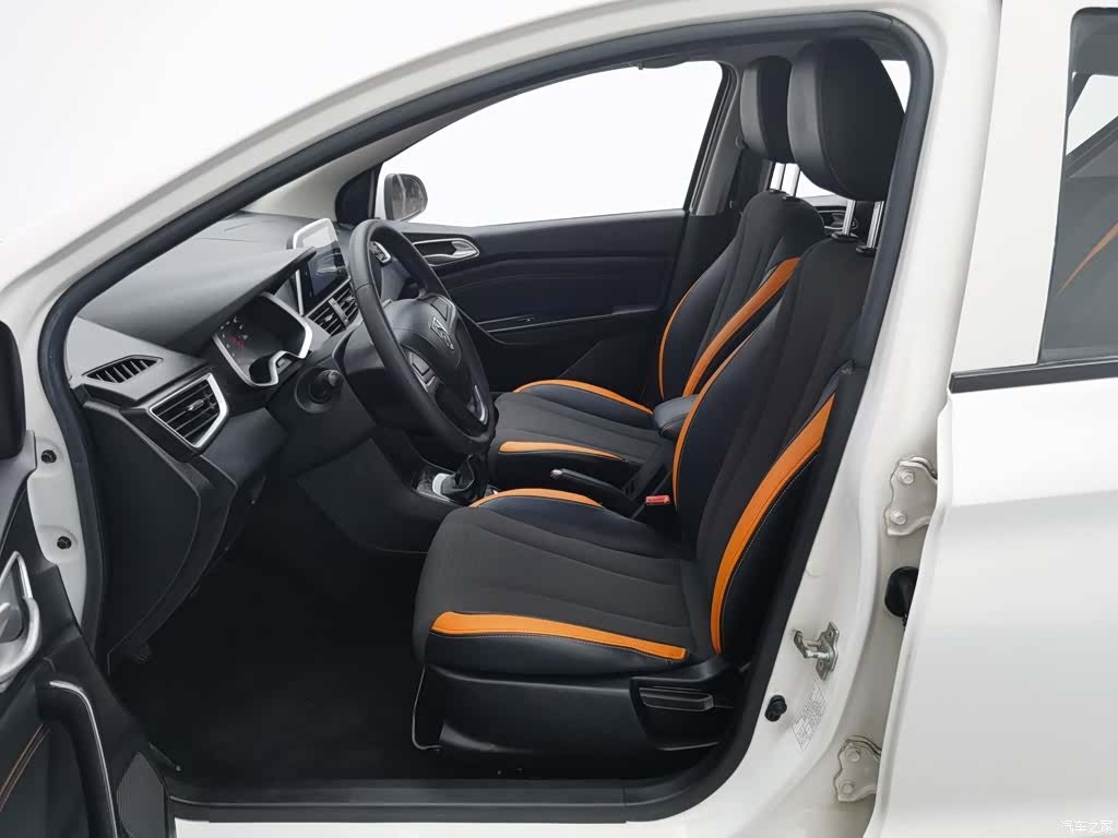 Wuling 310, 2017 10