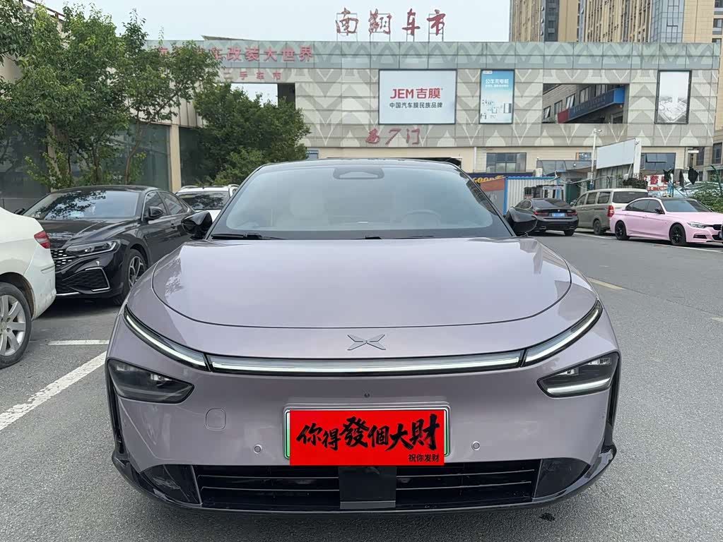 XPENG P7+
