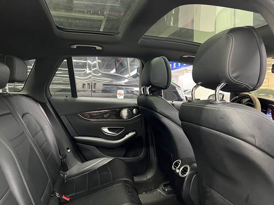 Mercedes-Benz GLC Mercedes-Benz GLC