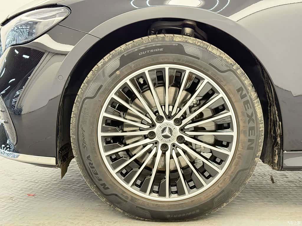 Mercedes-Benz E-Class, 2026 7