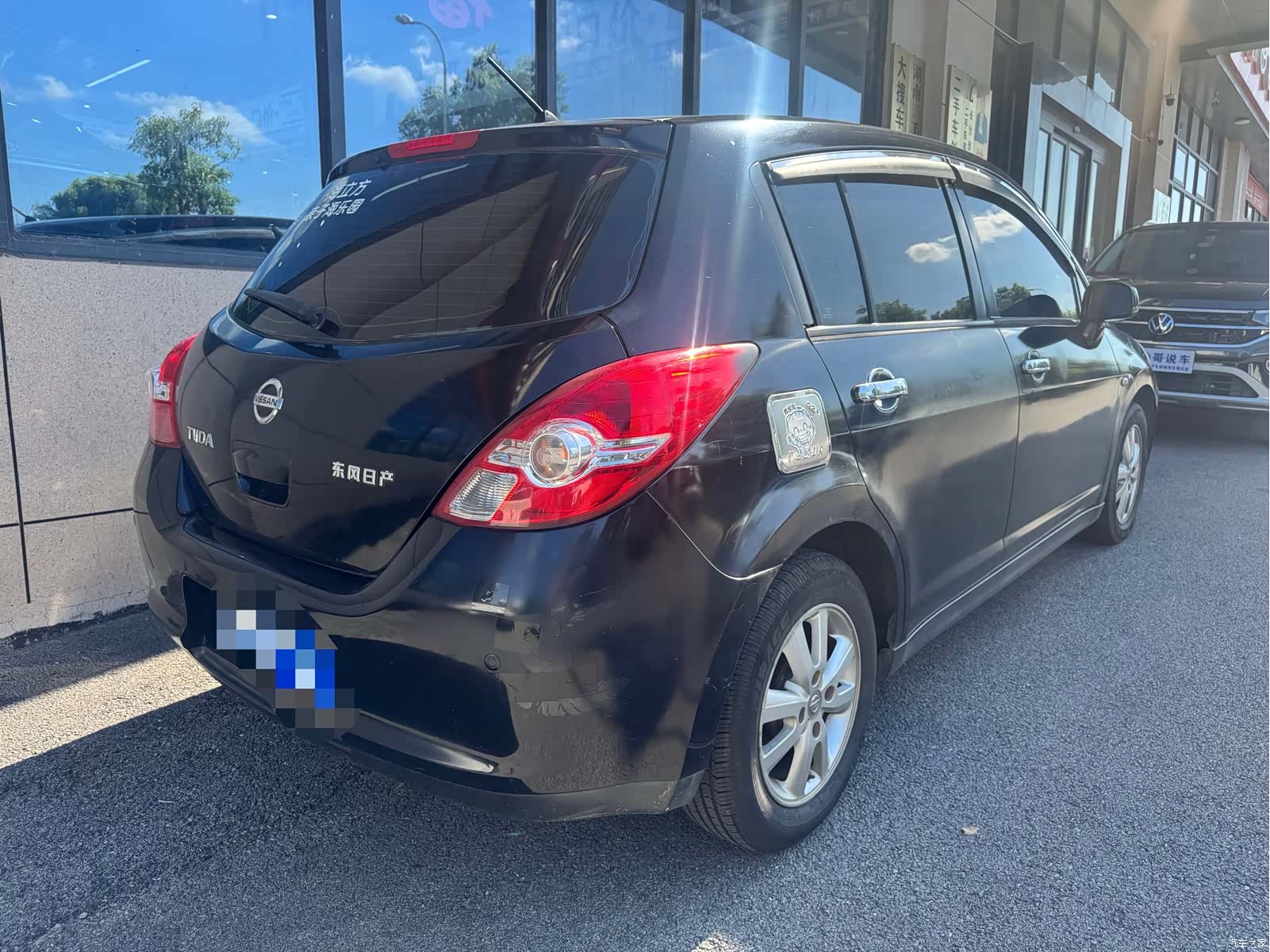 Nissan Tiida, 2011 4