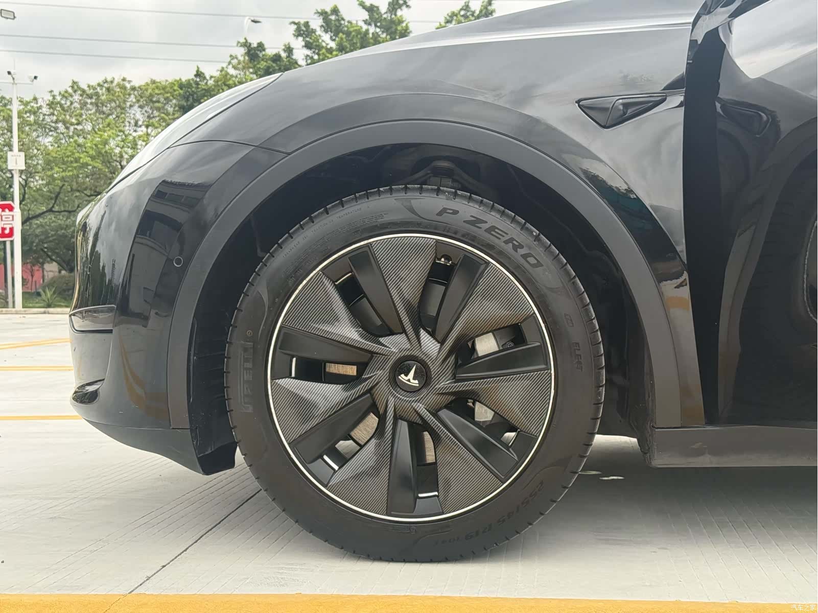 Tesla Model Y, 2022 10
