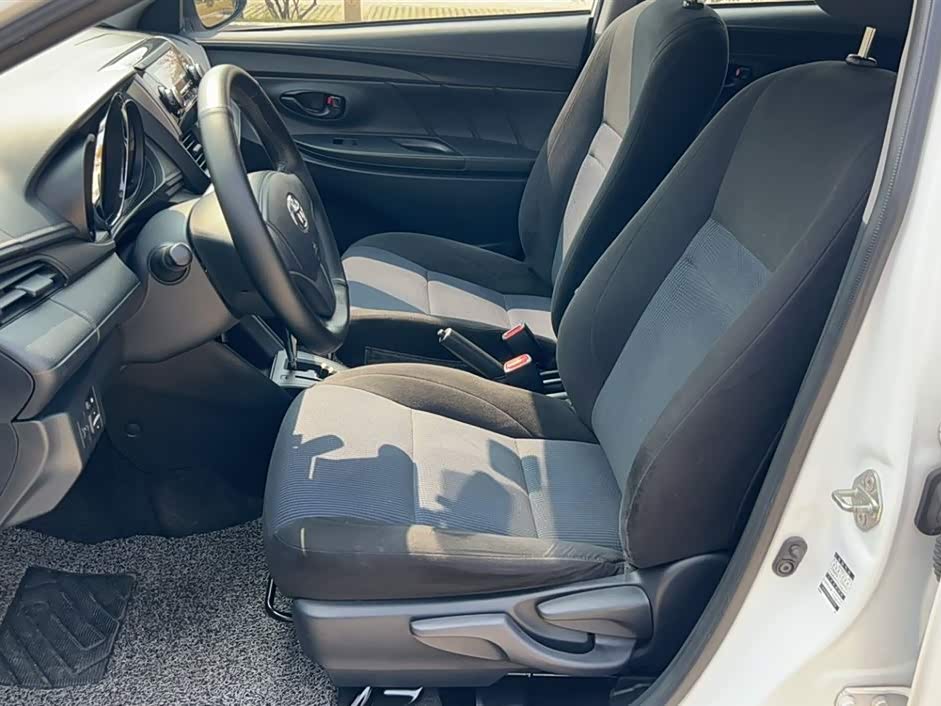 Toyota YARiS L Zhixuan