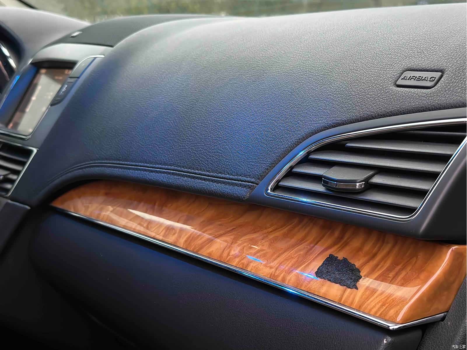 Lincoln MKT, 2012 34