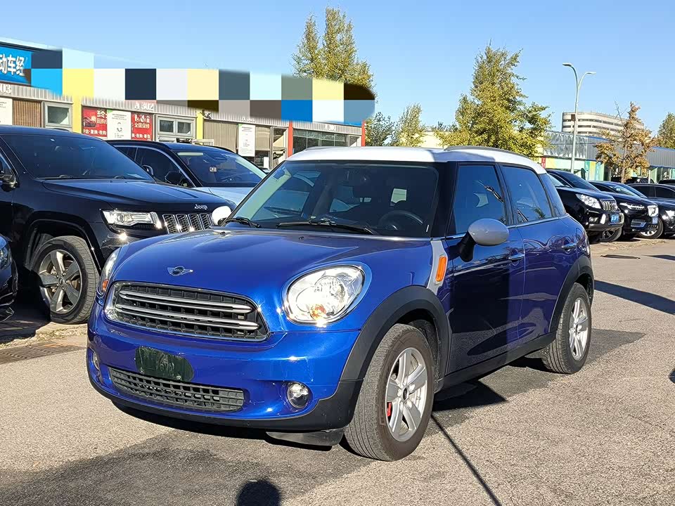 MINI COUNTRYMAN