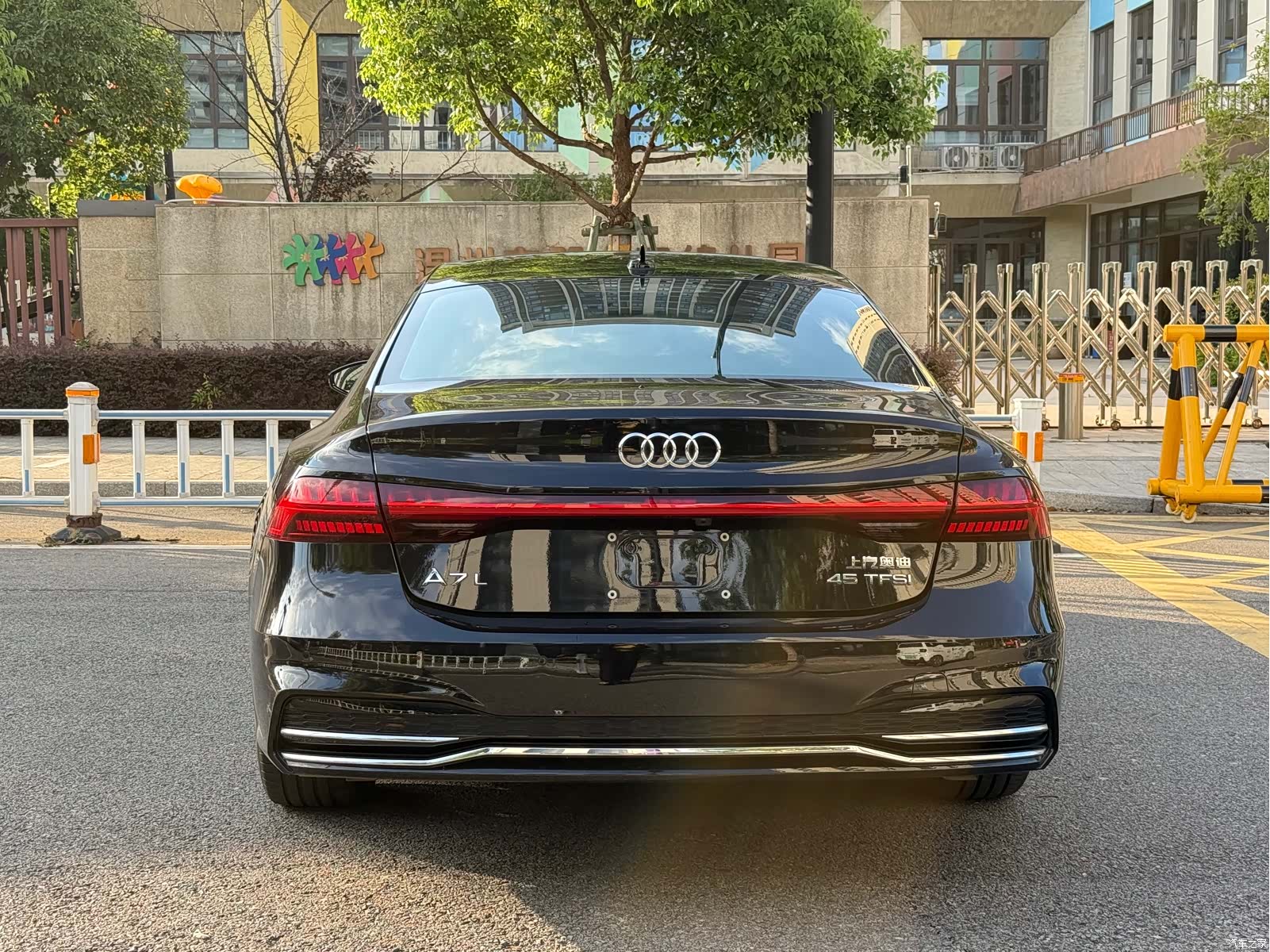 Audi A7L, 2023 16