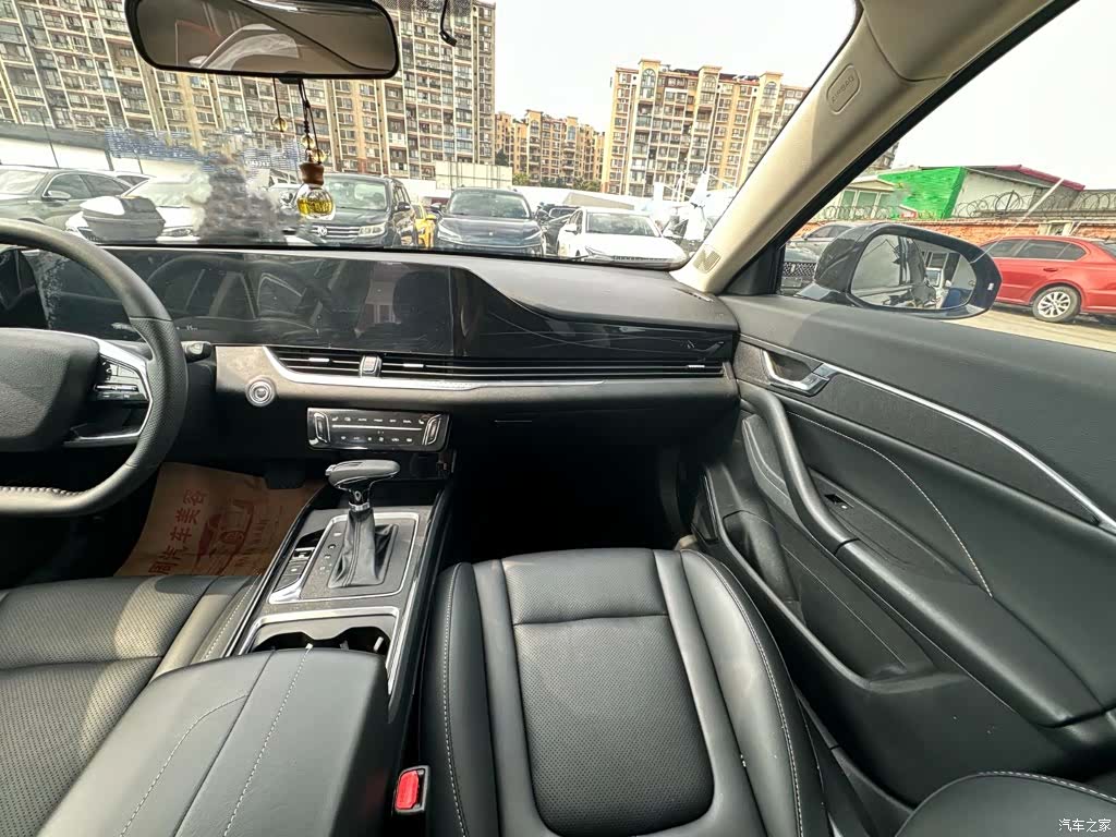 Bestune B70, 2021 9