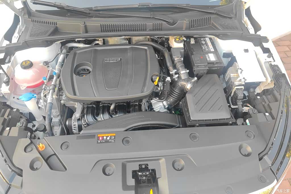 Geely Emgrand, 2024 10