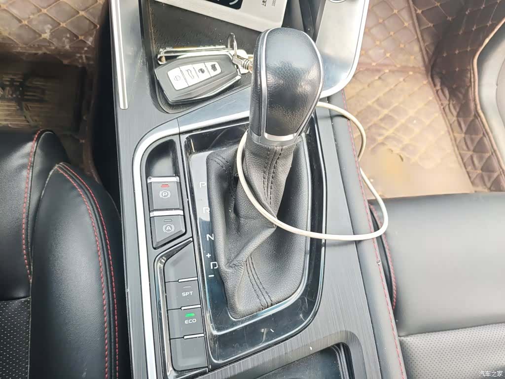 Geely Binray, 2020 9