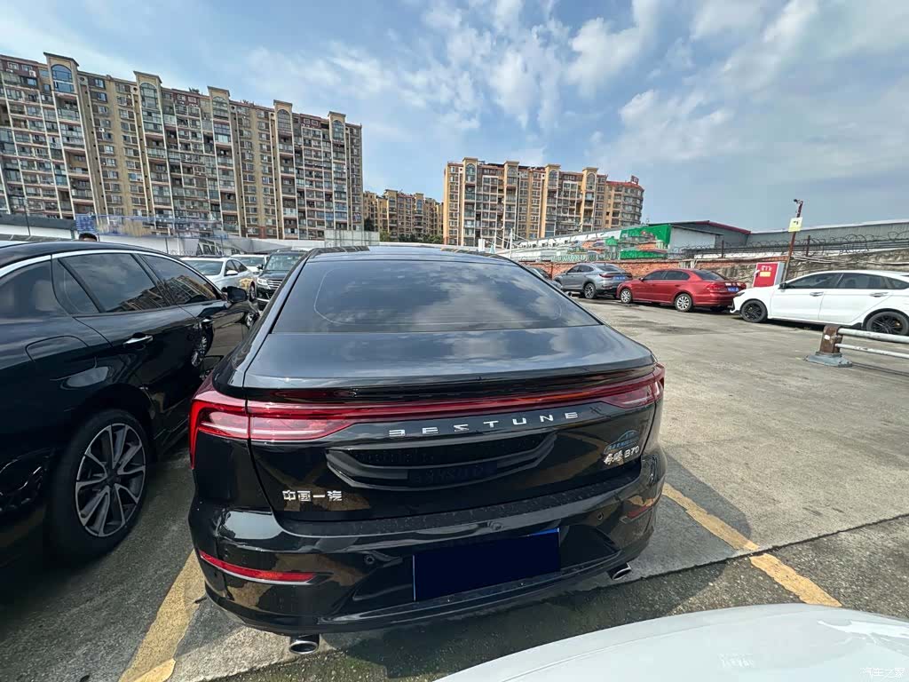 Bestune B70, 2021 12
