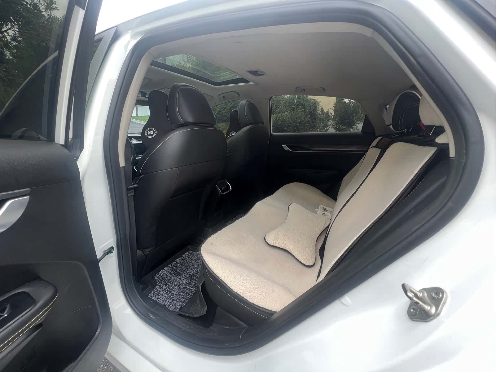 Geely Binray, 2021 7