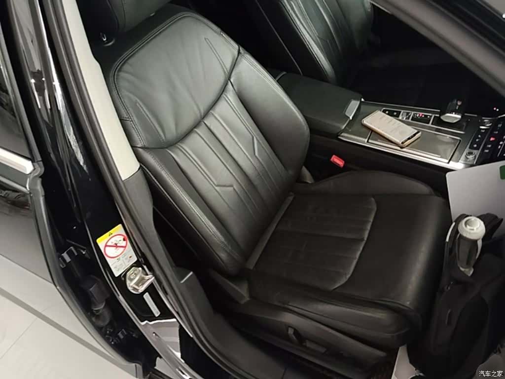 Audi A6L, 2020 25