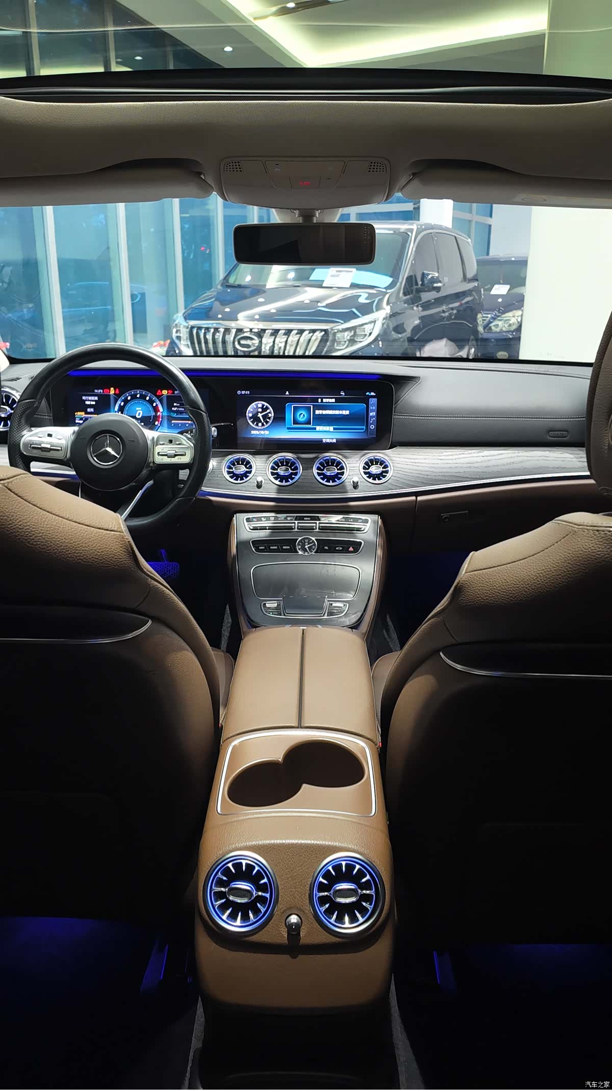 Mercedes-Benz E-Class, 2019 12
