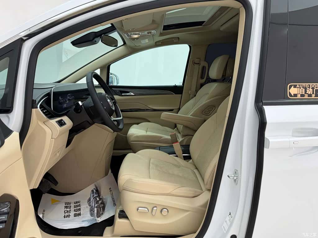 Buick GL8, 2025 15
