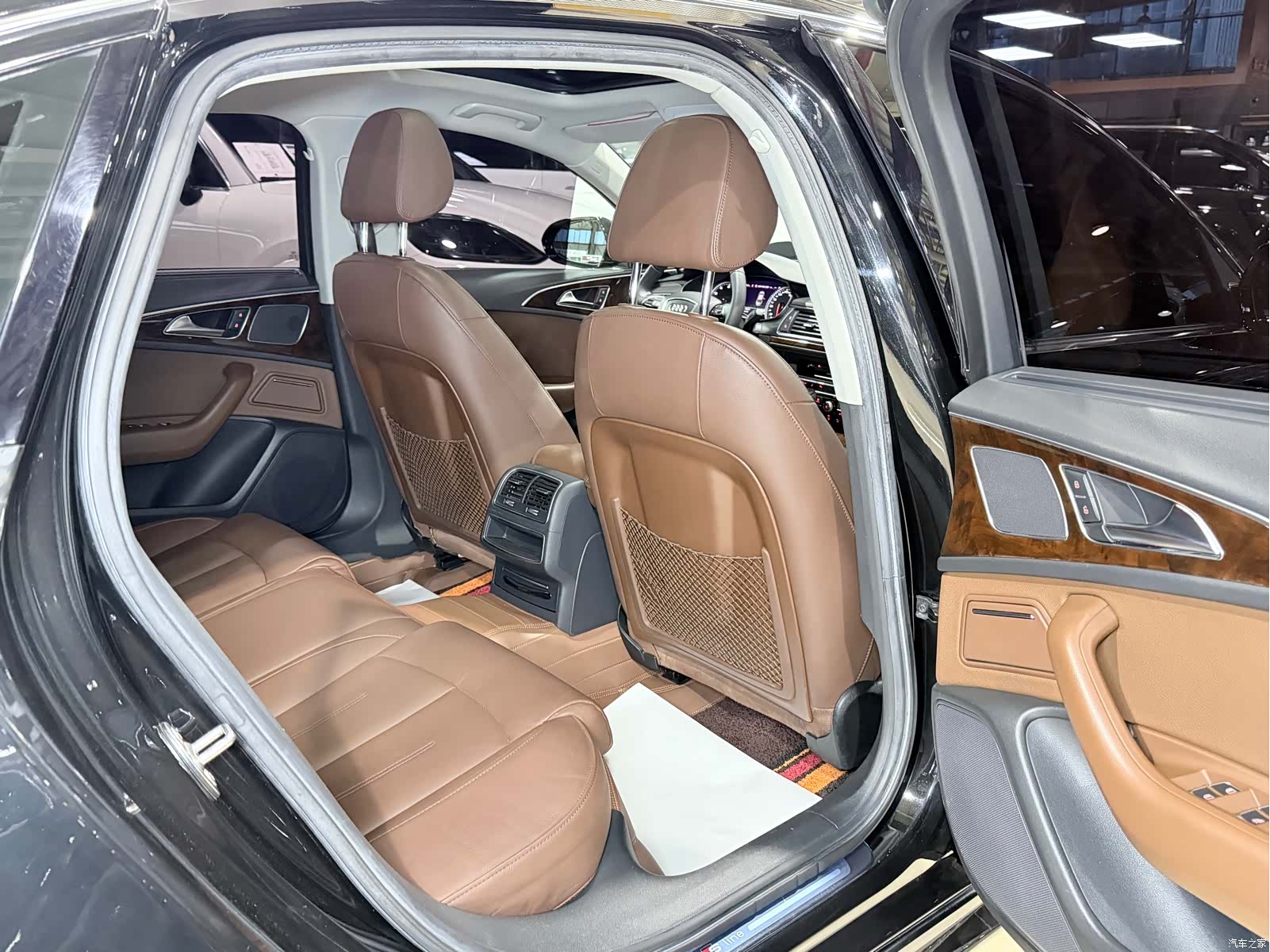 Audi A6L, 2018 15
