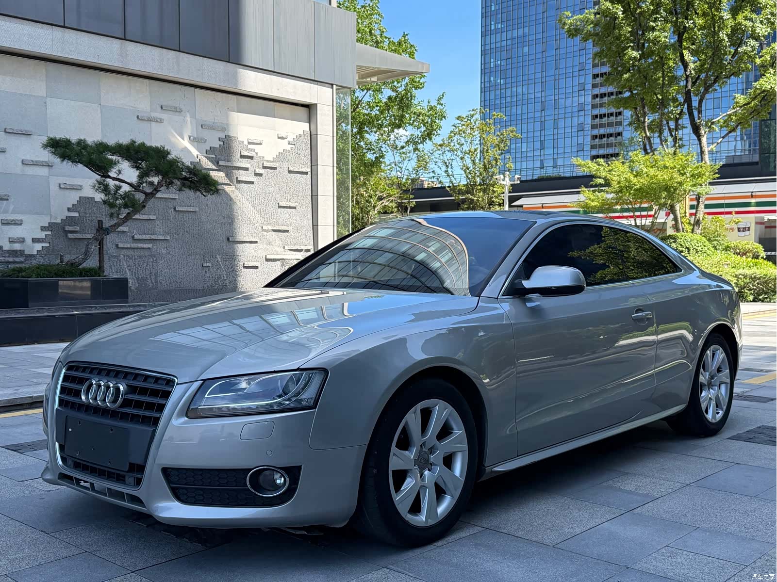 Audi A5, 2011 1