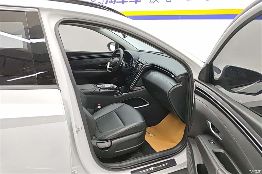 Hyundai Tucson L, 2024 8