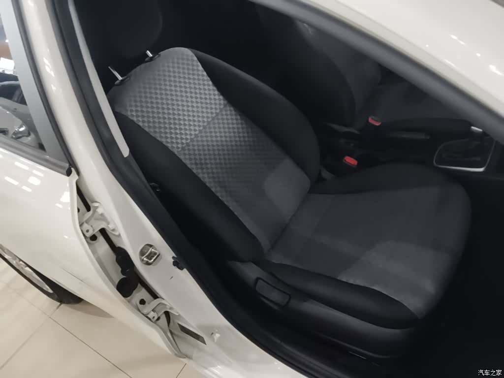 Kia K2, 2017 25